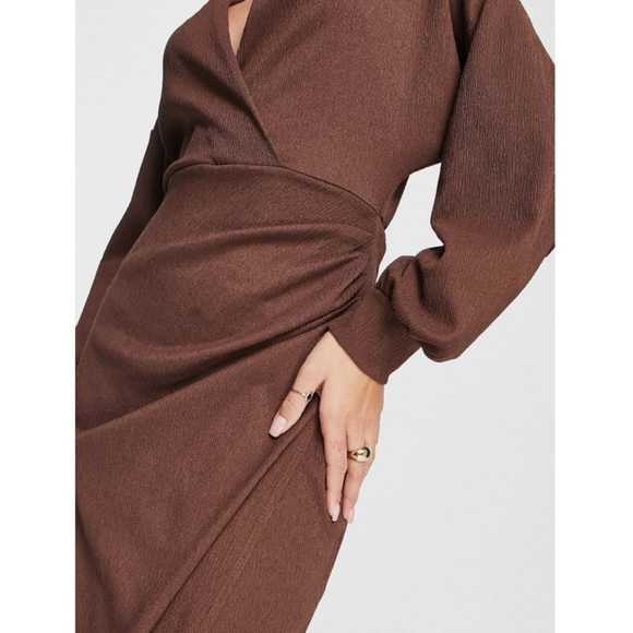 ASOS Design Textured Wrap Midi Dress Brown - Picture 7 of 7
